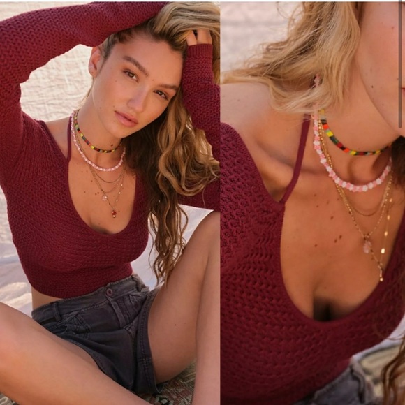 Free People Beach Playing Hard to Get Cropped Sweater Sexy Bust Detail - Picture 2 of 6